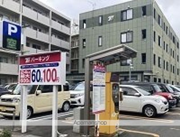 その他　コインパーキング（その他）まで100m