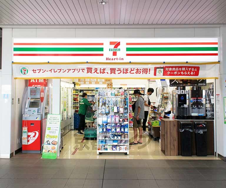 コンビニ　セブンイレブン ハートイン JR膳所駅改札口店（コンビニ）まで76m