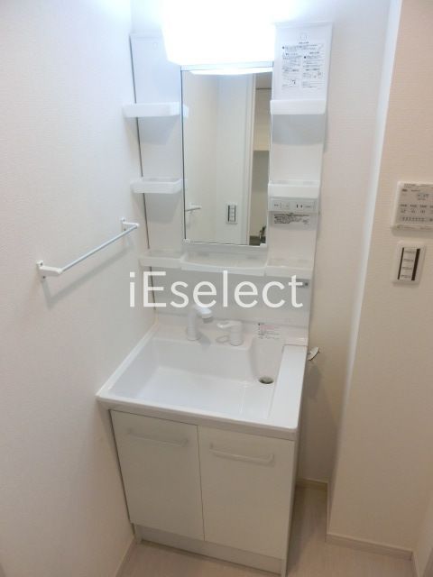 洗面設備　毎日使う洗面台です♪