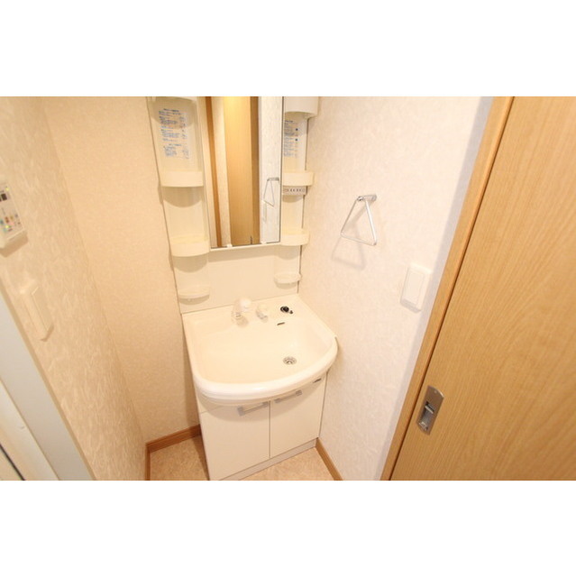 洗面設備　使いやすい独立洗面台★