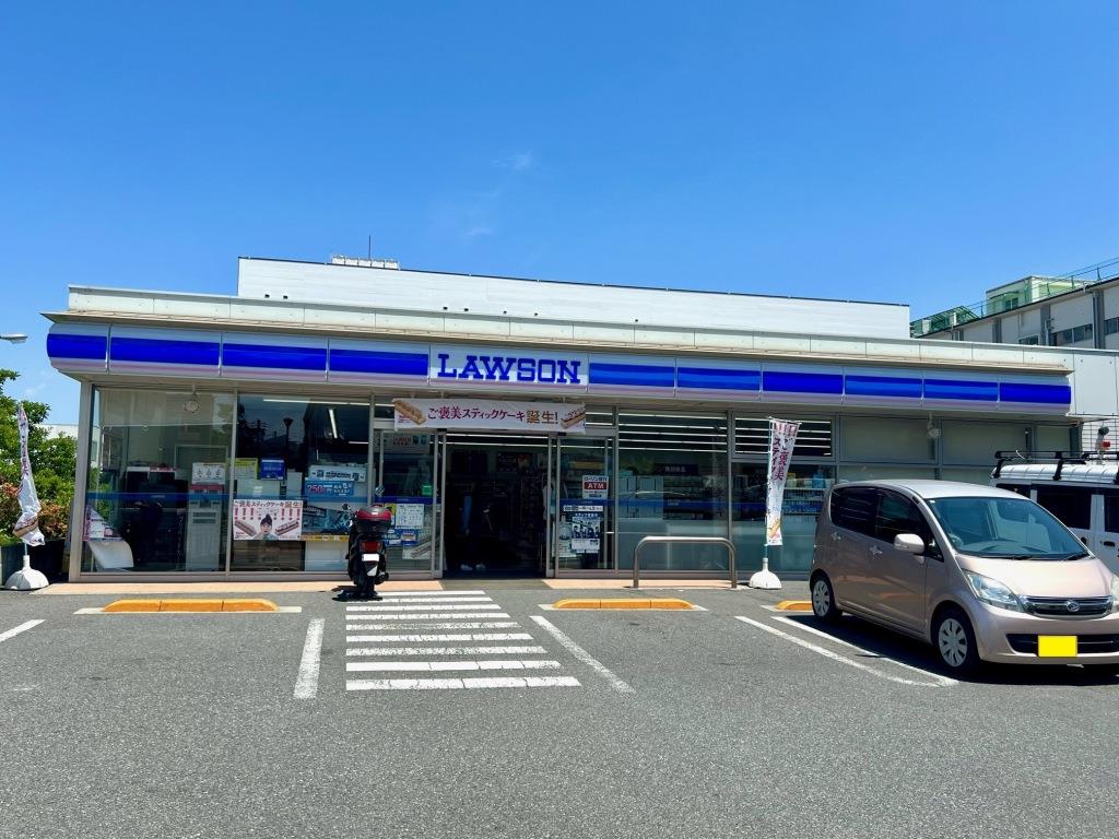 コンビニ　ローソン 荒川町屋一丁目店（コンビニ）まで2523m