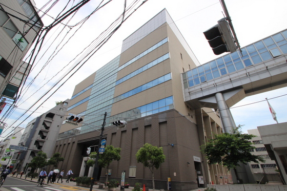 小学校　広島市立袋町小学校（小学校）まで641m