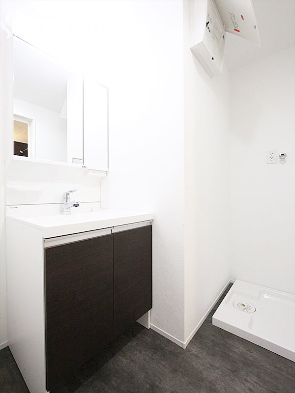 洗面設備　独立洗面台