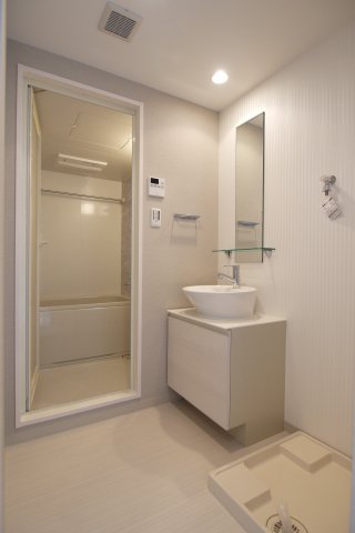 洗面設備　詳細は、RISUMO江坂本店→06-6155-7137まで♪