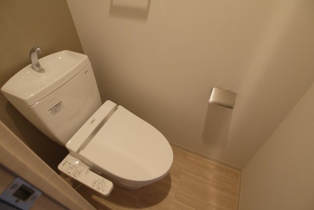 トイレ　詳細は、RISUMO江坂本店→06-6155-7137まで♪