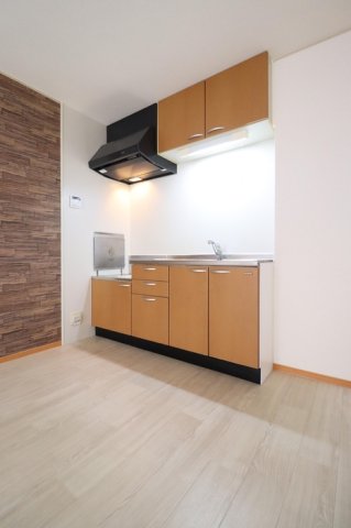 キッチン　洋室
