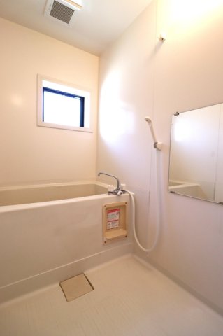 バス・シャワールーム　浴室