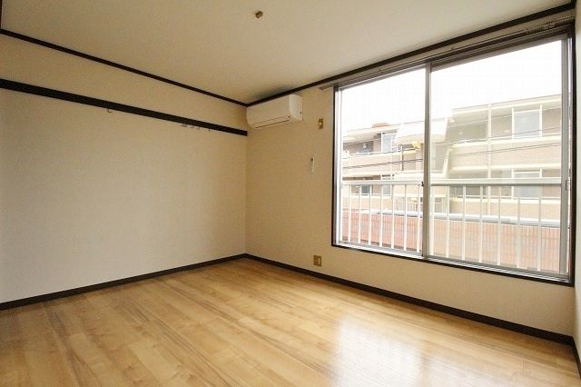 居室・リビング　★お部屋探しは、タウンハウジング多摩センター店へ★