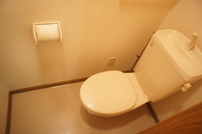 トイレ　図面と現状に相違がある場合には現状を優先