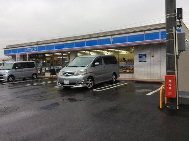 コンビニ　ローソン多摩和田店（コンビニ）まで891m