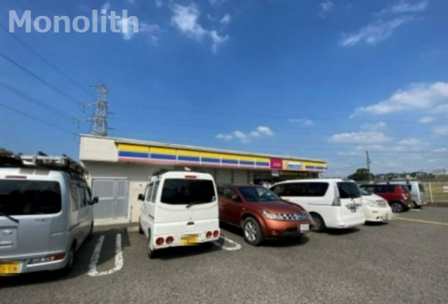 コンビニ　ミニストップ 堺美木多上店（コンビニ）まで1060m