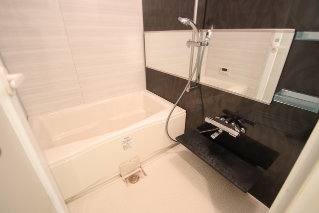バス・シャワールーム　※別室の参考写真の為、現況優先です。