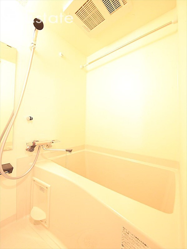 バス・シャワールーム　バスルーム