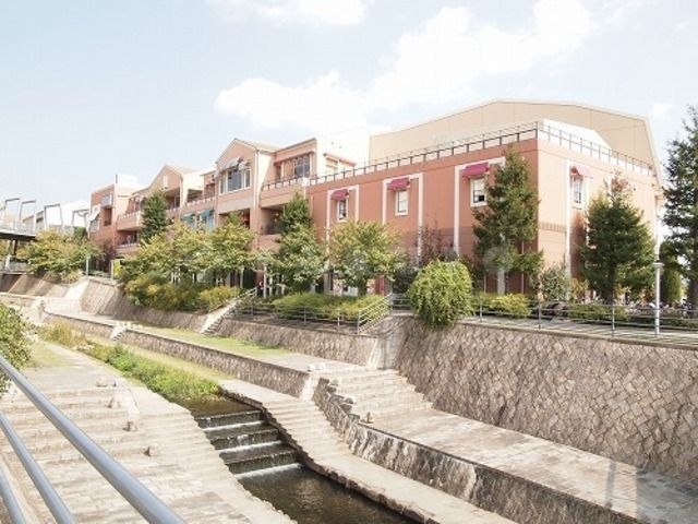 ショッピングセンター　みのおキューズモール（ショッピングセンター）まで1277m