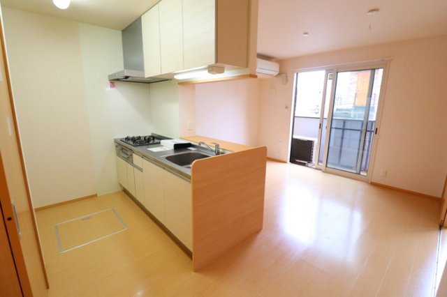 キッチン　システムキッチン