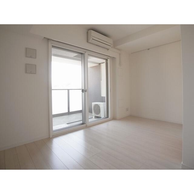 居室・リビング　居間です