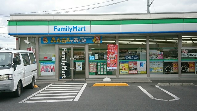 コンビニ　ファミリーマート岡山北長瀬店（コンビニ）まで511m