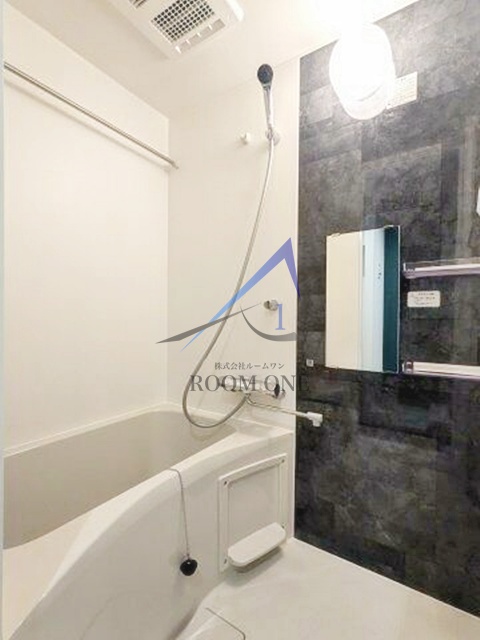 バス・シャワールーム　お風呂です。