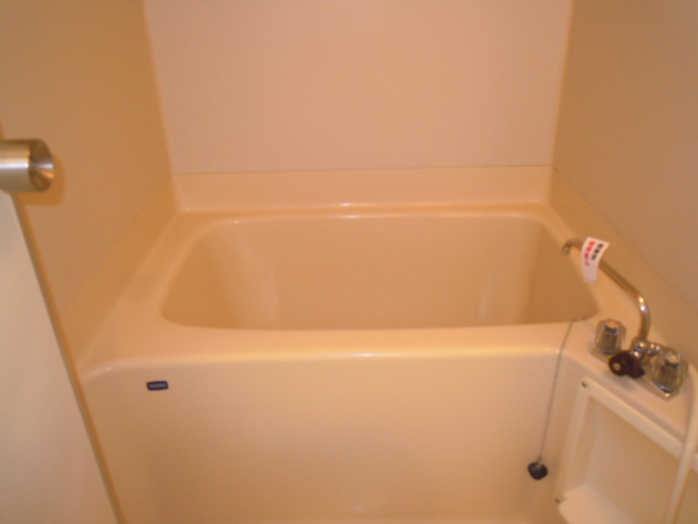 バス・シャワールーム　お風呂です