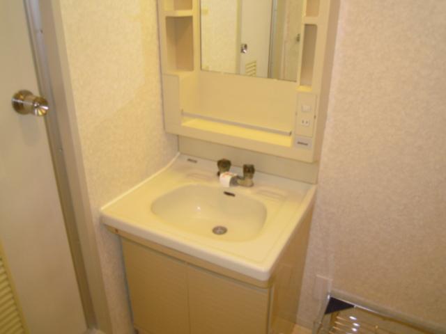 洗面設備　広い洗面スペース