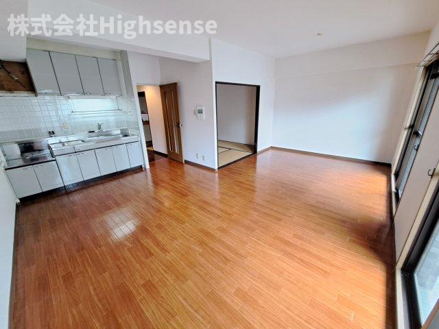 居室・リビング　使いやすい居間です