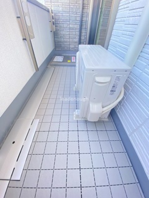 バルコニー　同施工会社