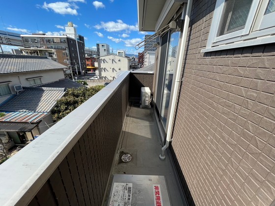バルコニー　※別部屋の写真です
