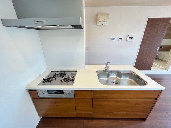 キッチン　※別部屋の写真です