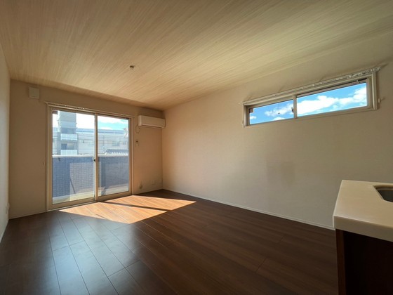 居室・リビング　※別部屋の写真です