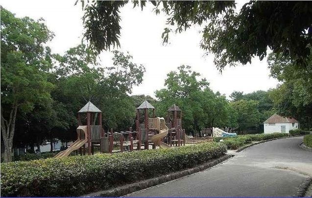 公園　秋葉公園（公園）まで650m