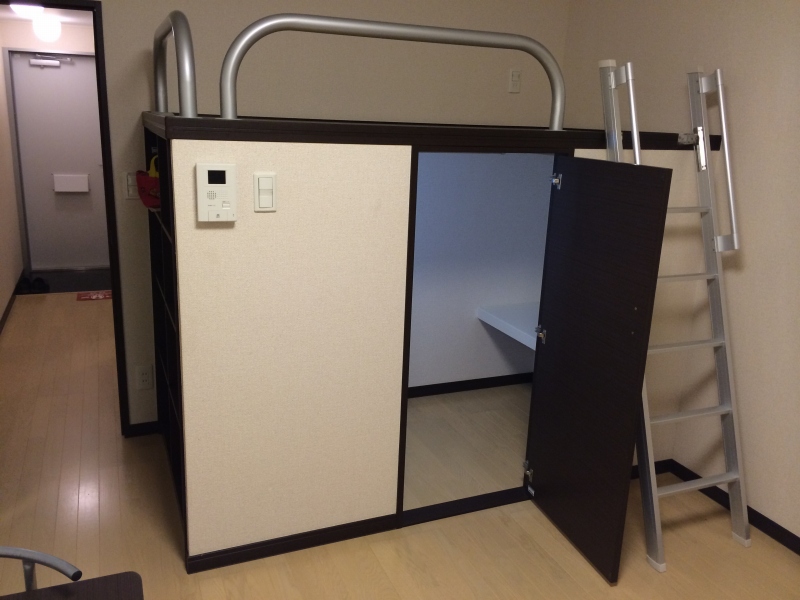 居室・リビング　部屋によりベッドタイプが異なります。