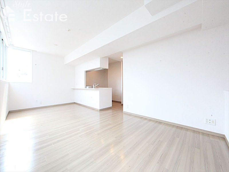 居室・リビング　内装