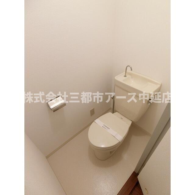 トイレ　メゾン・ムラセ