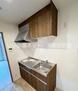 キッチン　※同建物の別のお部屋の写真です。