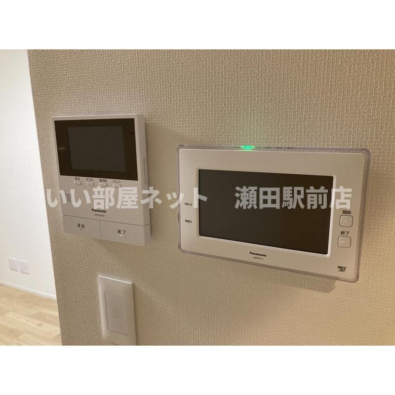 セキュリティ　※同建物の別のお部屋の写真です。