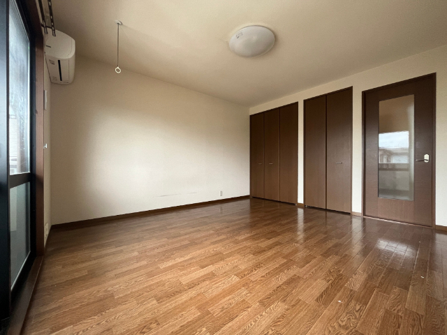 居室・リビング　※写真は別の部屋のものです。参考にしてください。