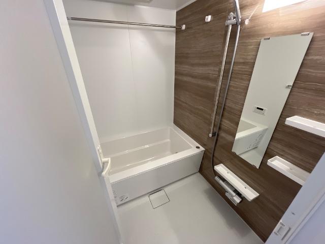 バス・シャワールーム　バス