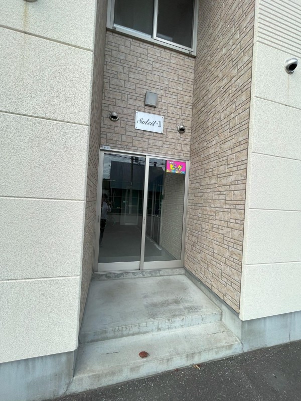 エントランス　エントランス