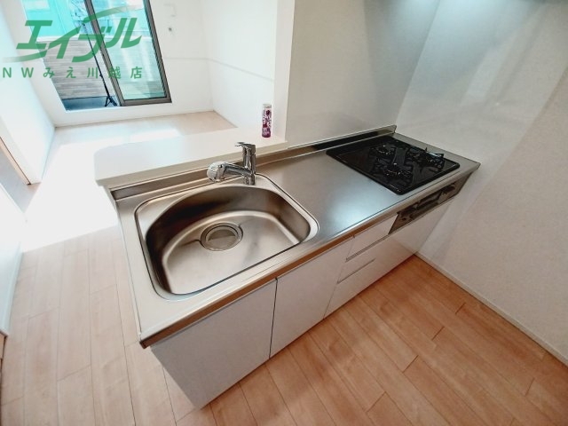 キッチン　同型参考写真