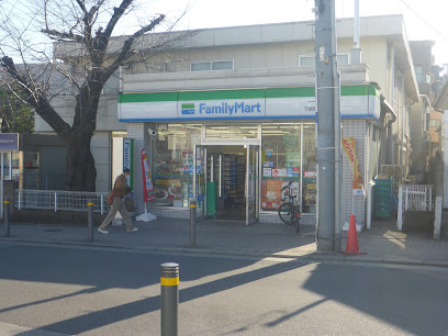 コンビニ　ファミリーマート 下板橋駅前店（コンビニ）まで166m