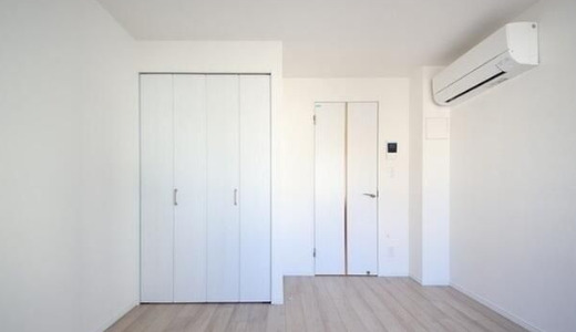 居室・リビング　※別部屋の参考写真です。