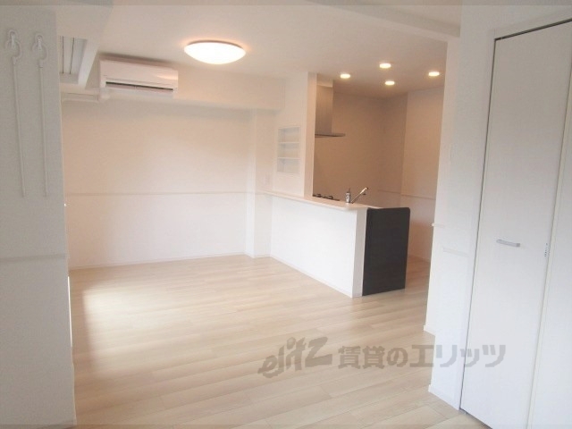 居室・リビング　リビング