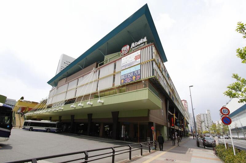 ショッピングセンター　アスナル金山（ショッピングセンター）まで589m