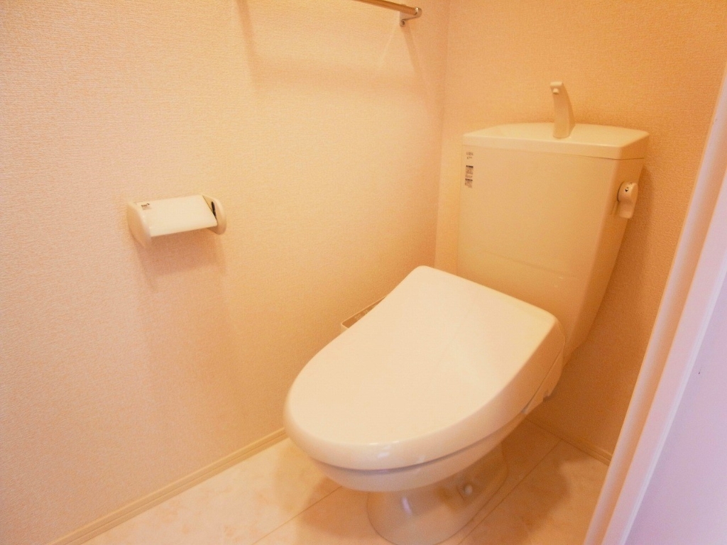 トイレ　反転タイプ