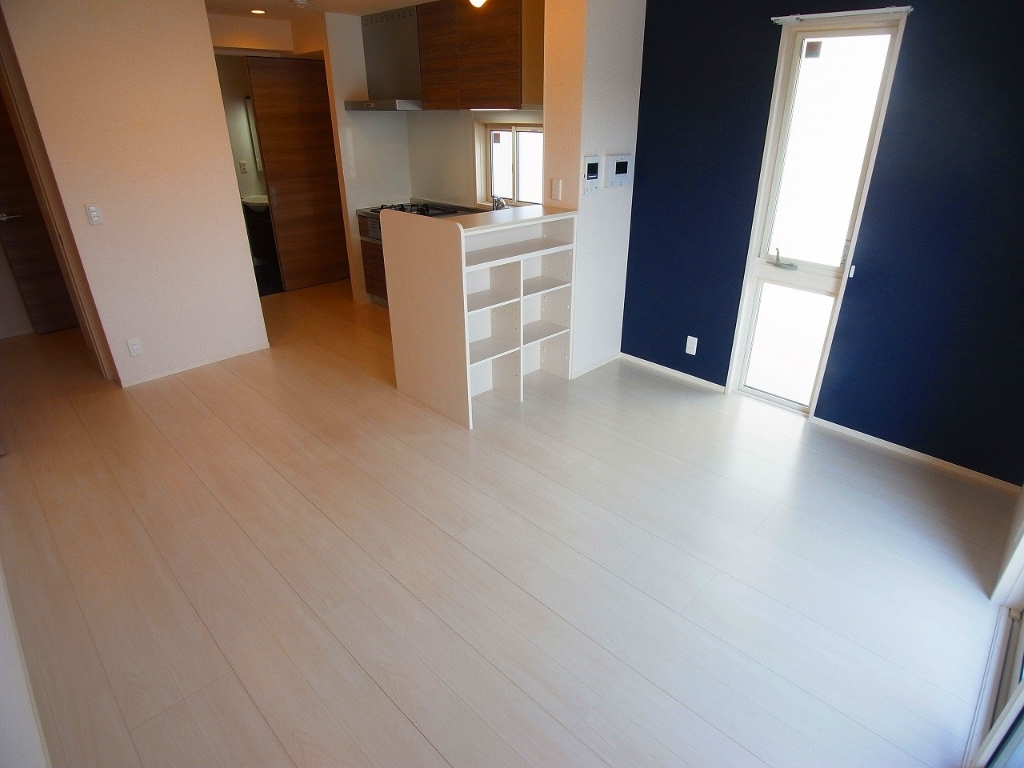 居室・リビング　反転タイプ