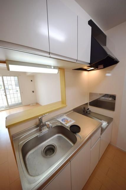 キッチン　★2口ガスコンロ設置可能です★