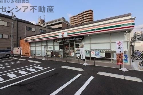 コンビニ　セブンイレブン大阪鶴見2丁目店（コンビニ）まで95m