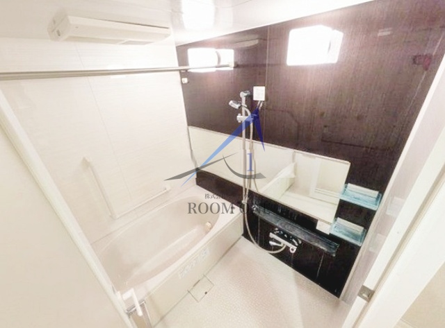 バス・シャワールーム　お風呂です。