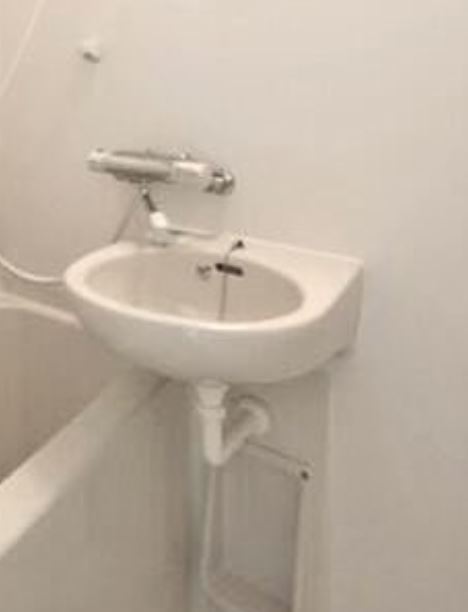 洗面設備　スペースが確保できる洗面所です