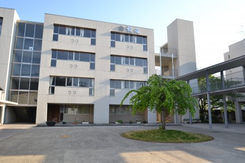 高校・高専　私立報徳学園高校（高校・高専）まで1785m